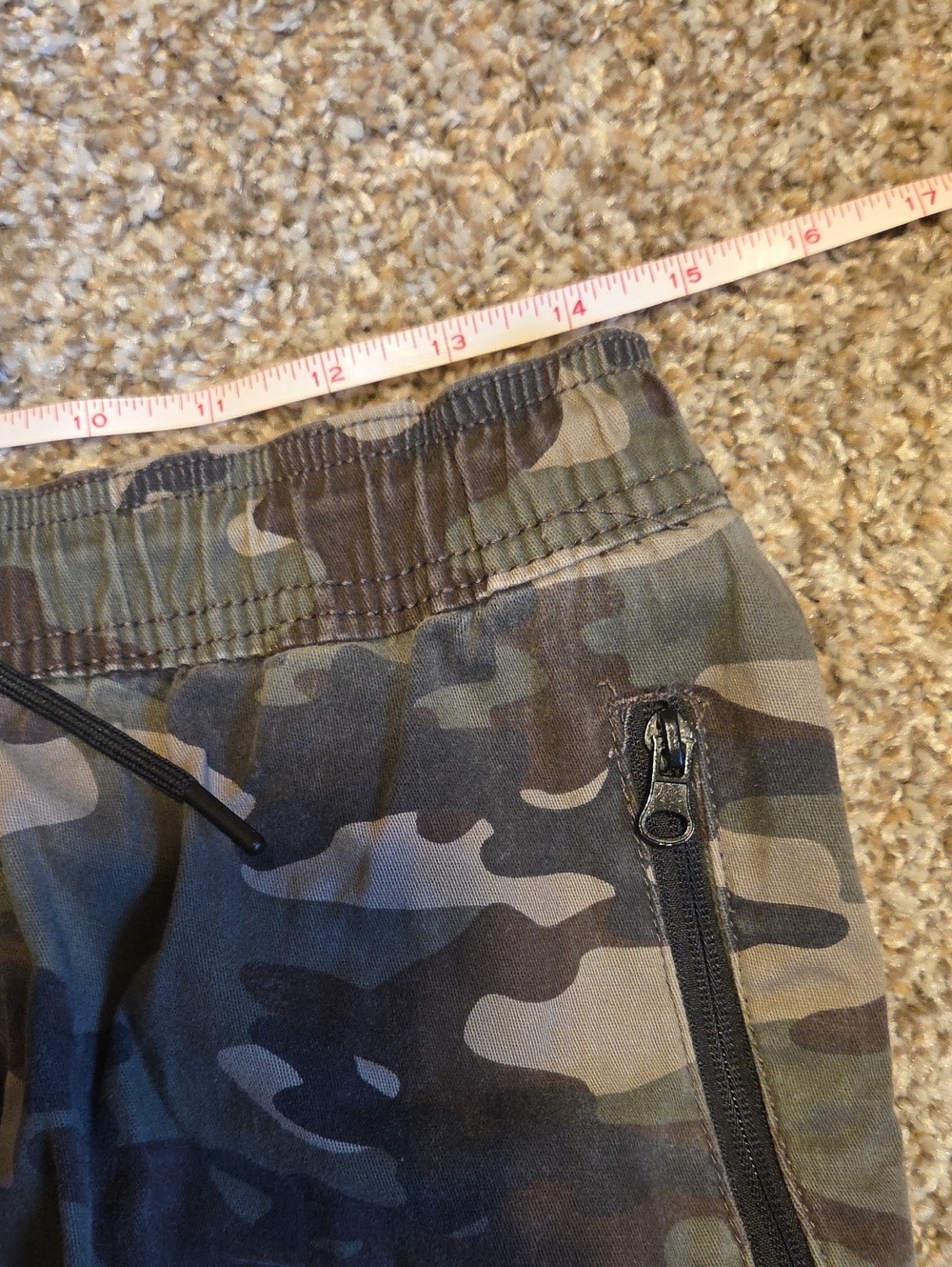 WXYZ Los Angeles Camo Cargo Jogger Pants - Picture 7 of 10